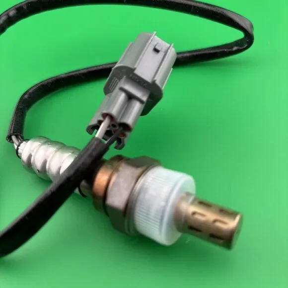 Sensor Oxygen Sensor Replacement - Picture 2 of 5